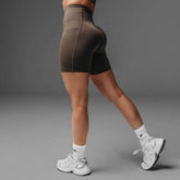 Adapt Invisible Scrunch Short - 6"